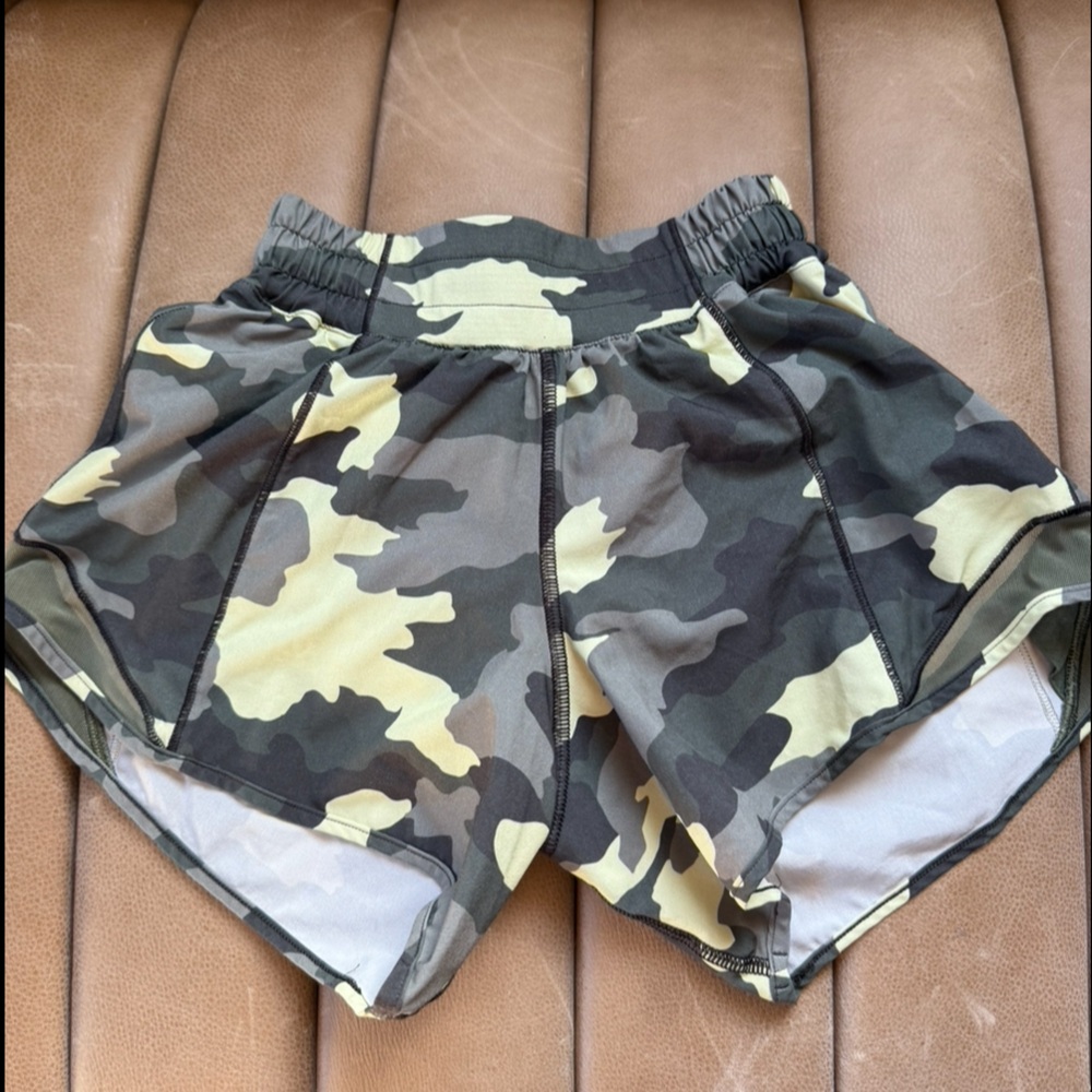 Lululemon 4” Green Camouflage Athletic Shorts